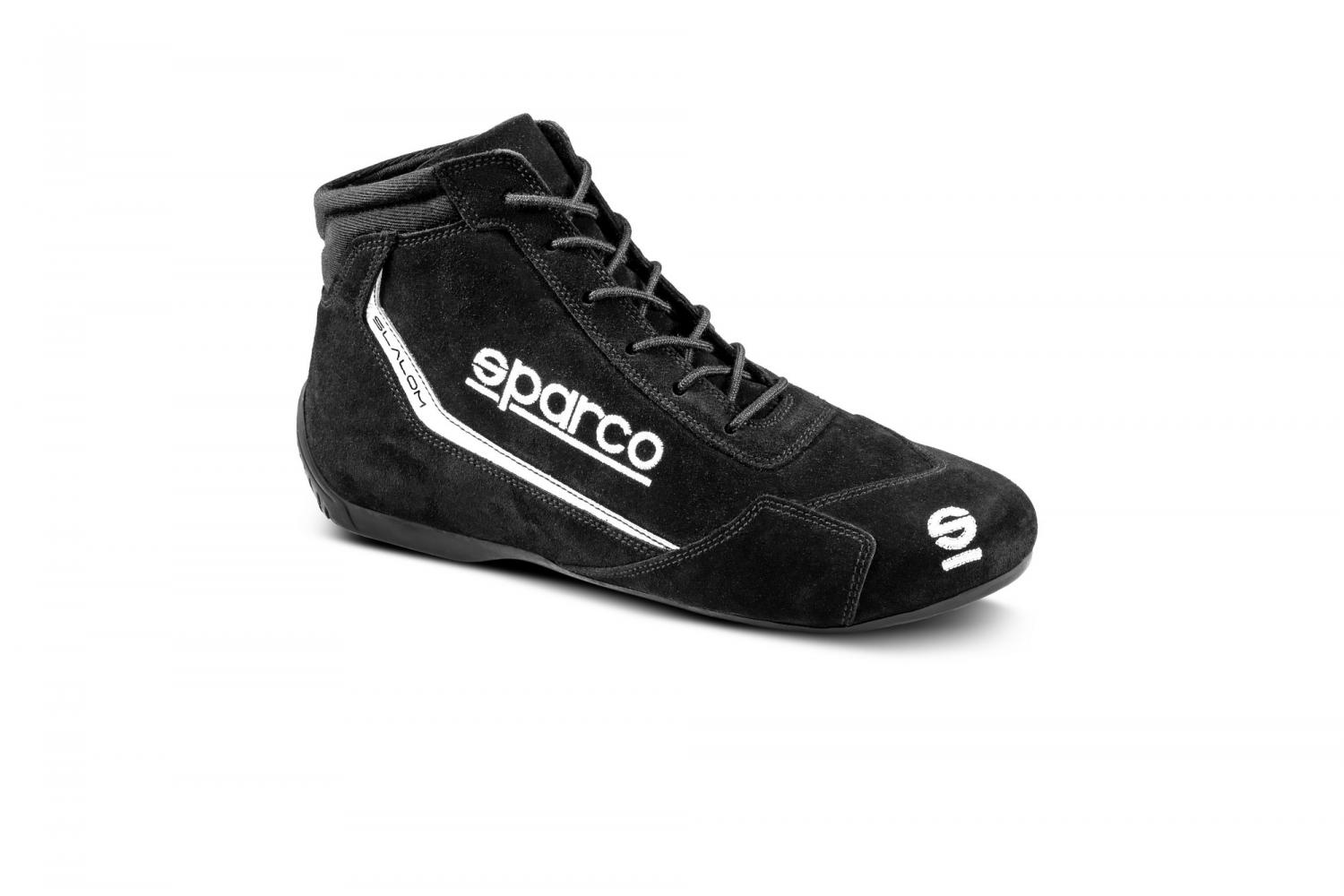 Schoenen Fia, Luyten Autosport